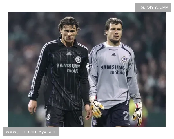 埃因霍温引进创造性边中结合