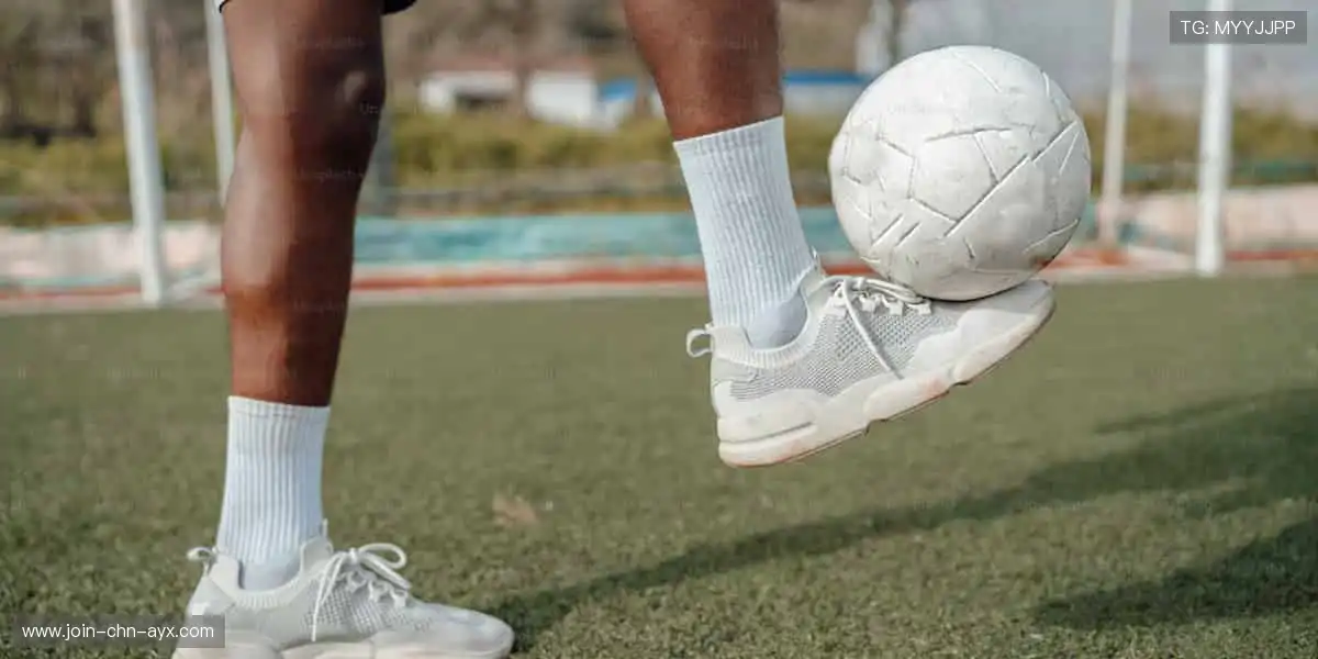 「运动装备黑科技，让你的每一步都更专业！🛡️点击选购，开启高效训练！」